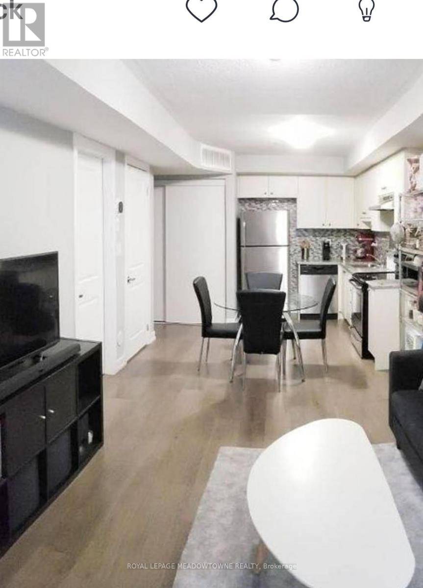 Toronto (mimico), ON M8V2V9,6 Drummond ST #311