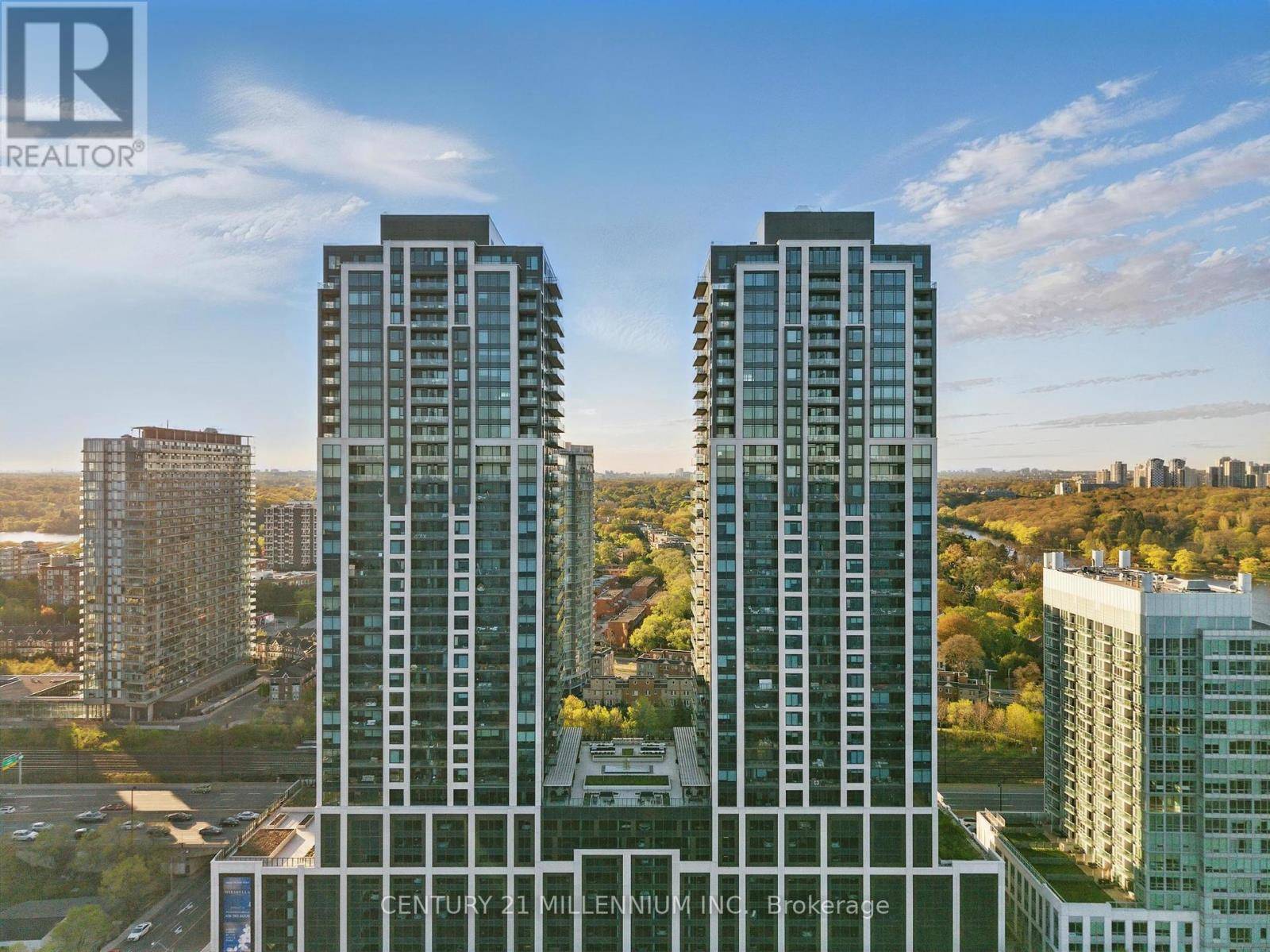 Toronto (high Park-swansea), ON M6S0B1,1926 Lake Shore BLVD West #3011
