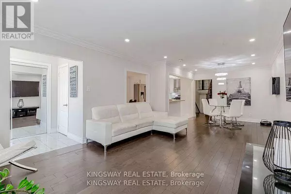 Mississauga (applewood), ON L4X1P6,1395 TYNEBURN CRESCENT