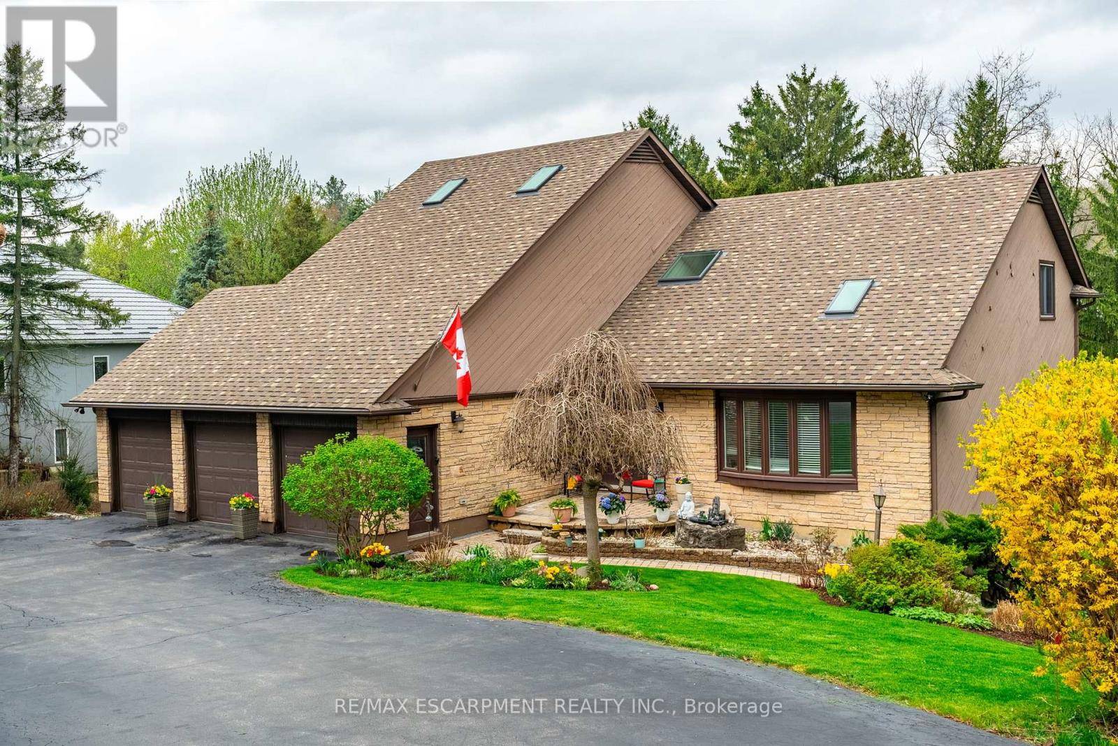 1962 SNAKE ROAD, Burlington (grindstone), ON L7P4Y4