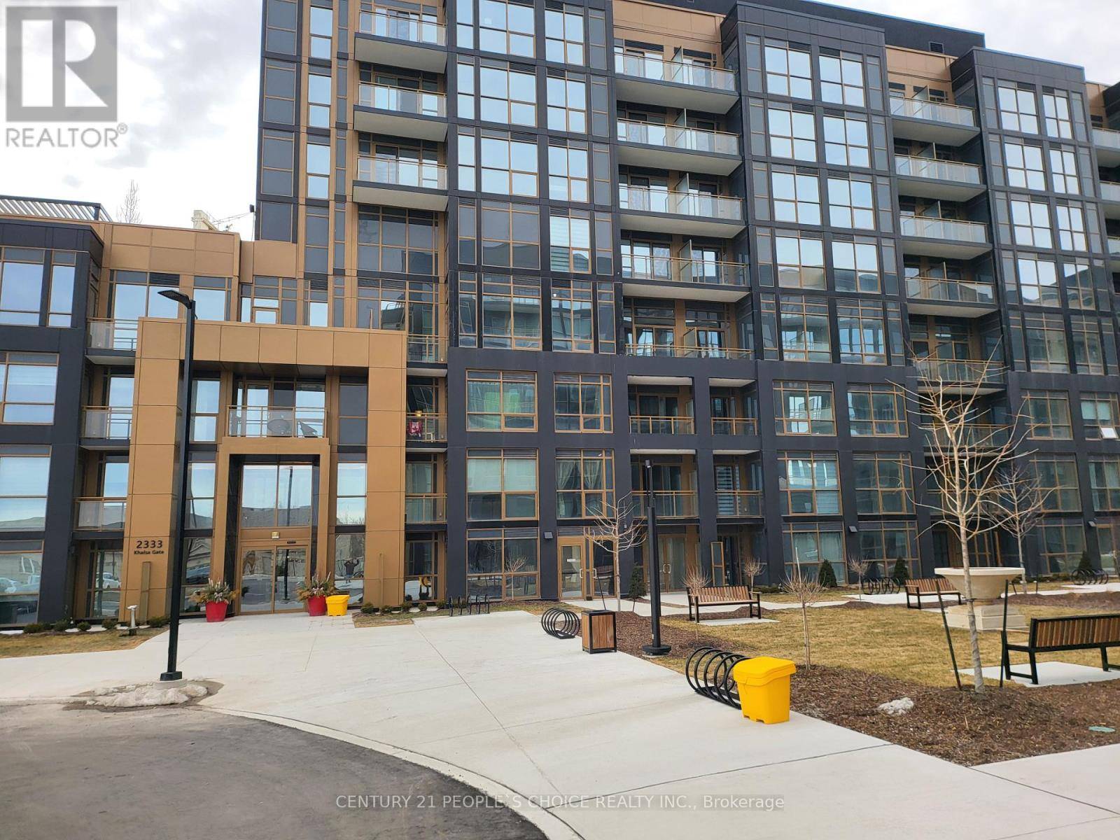 Oakville (wm Westmount), ON L6M0X7,2333 Khalsa Gate #403