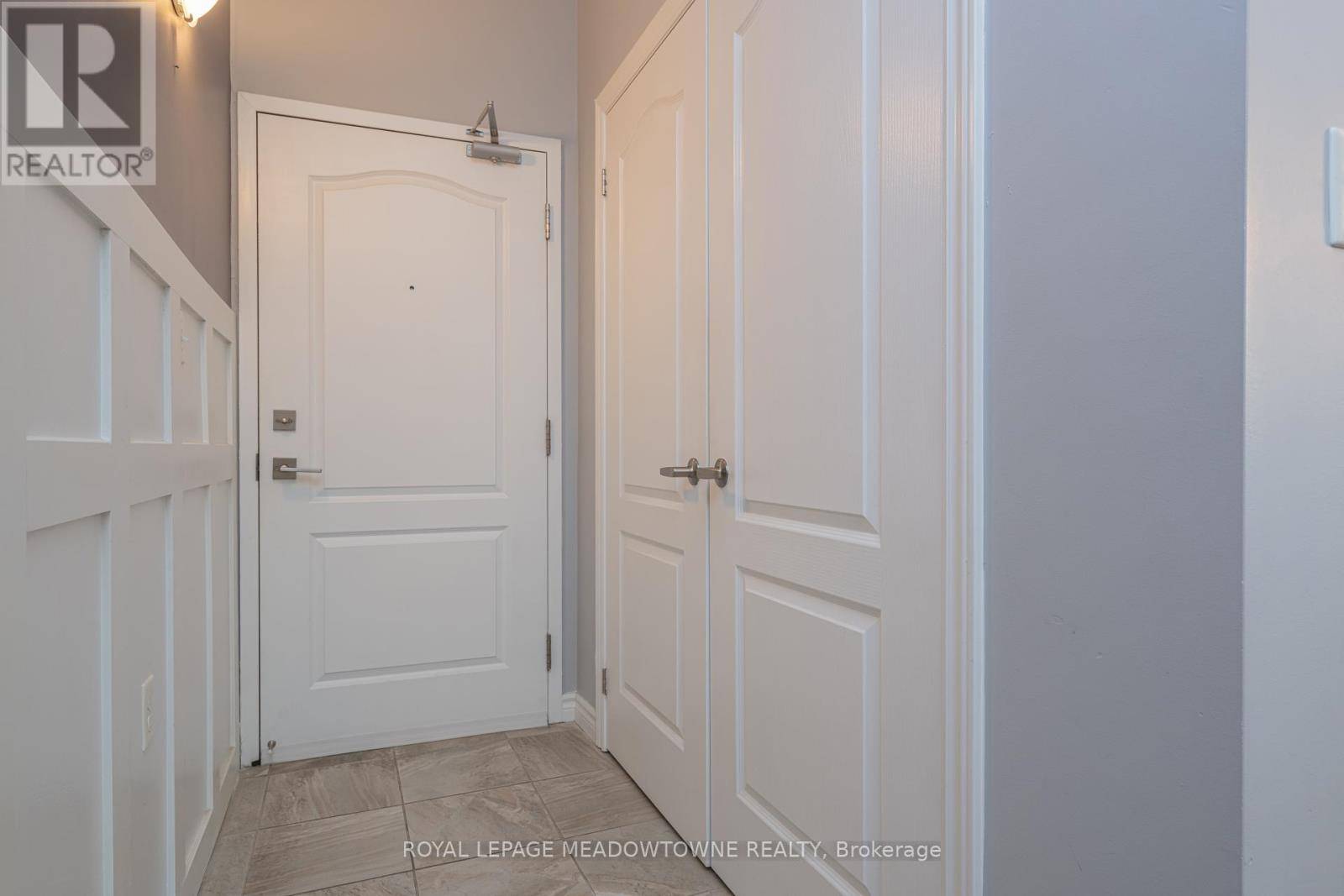 Milton (de Dempsey), ON L9T8W3,1440 Main ST East #415