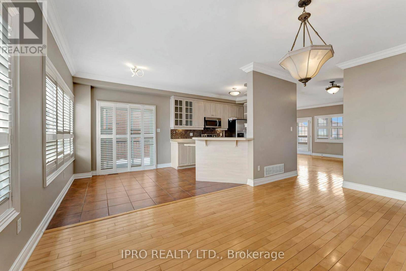 Mississauga (churchill Meadows), ON L5M6X5,5448 CHURCHILL MEADOWS BOULEVARD