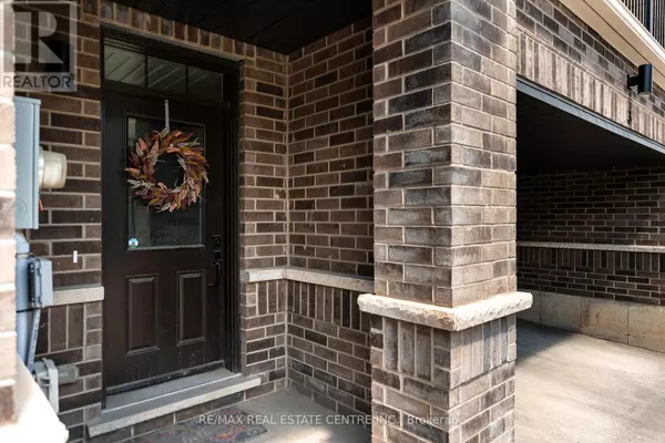 Orangeville, ON L9W5C8,690 Broadway AVE #3