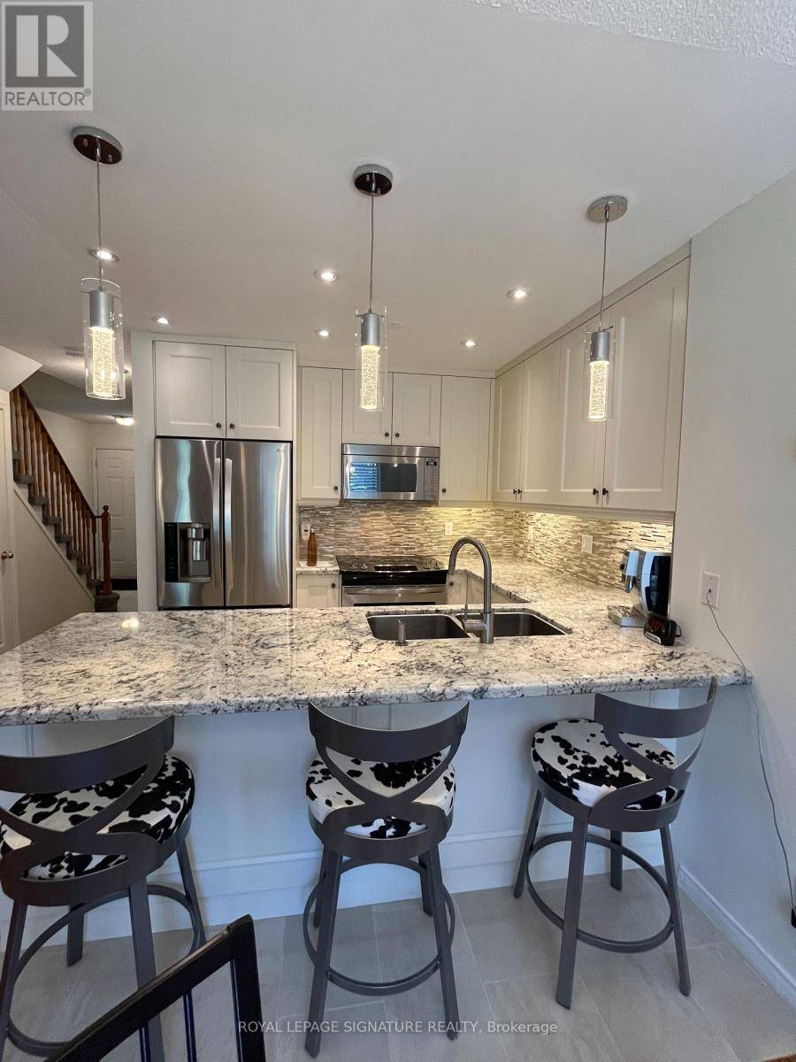 Mississauga (erin Mills), ON L5L5V5,3100 Fifth Line West #27