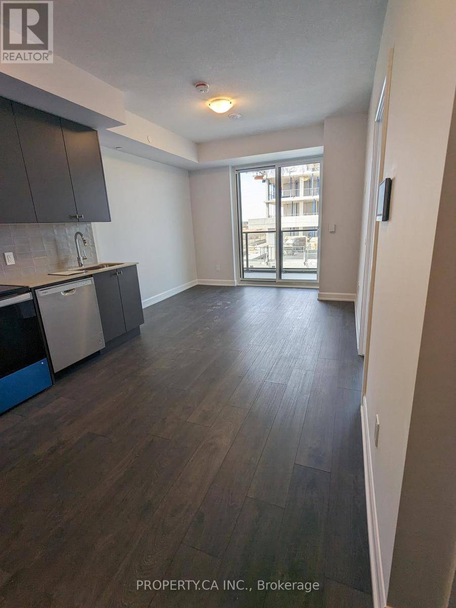 Oakville (jm Joshua Meadows), ON L6H7X9,3220 William Coltson AVE #1011