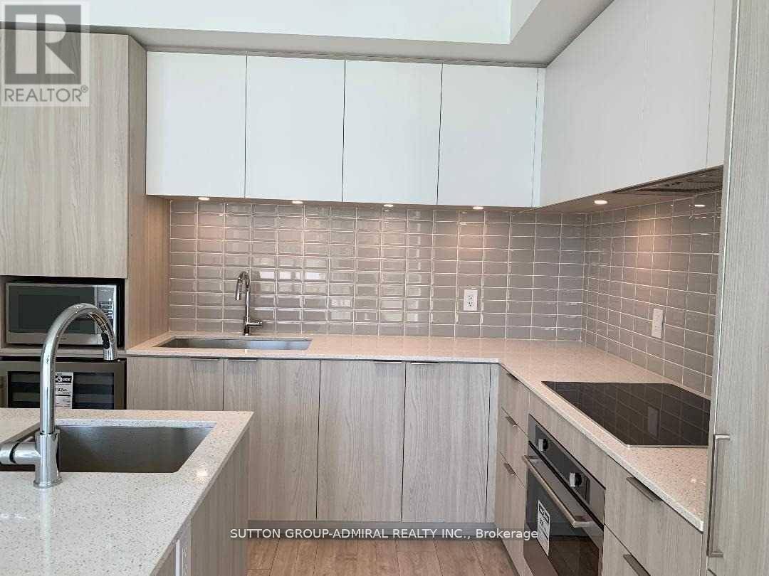 Toronto (mimico), ON M8V0A8,70 Annie Craig DR #TH107