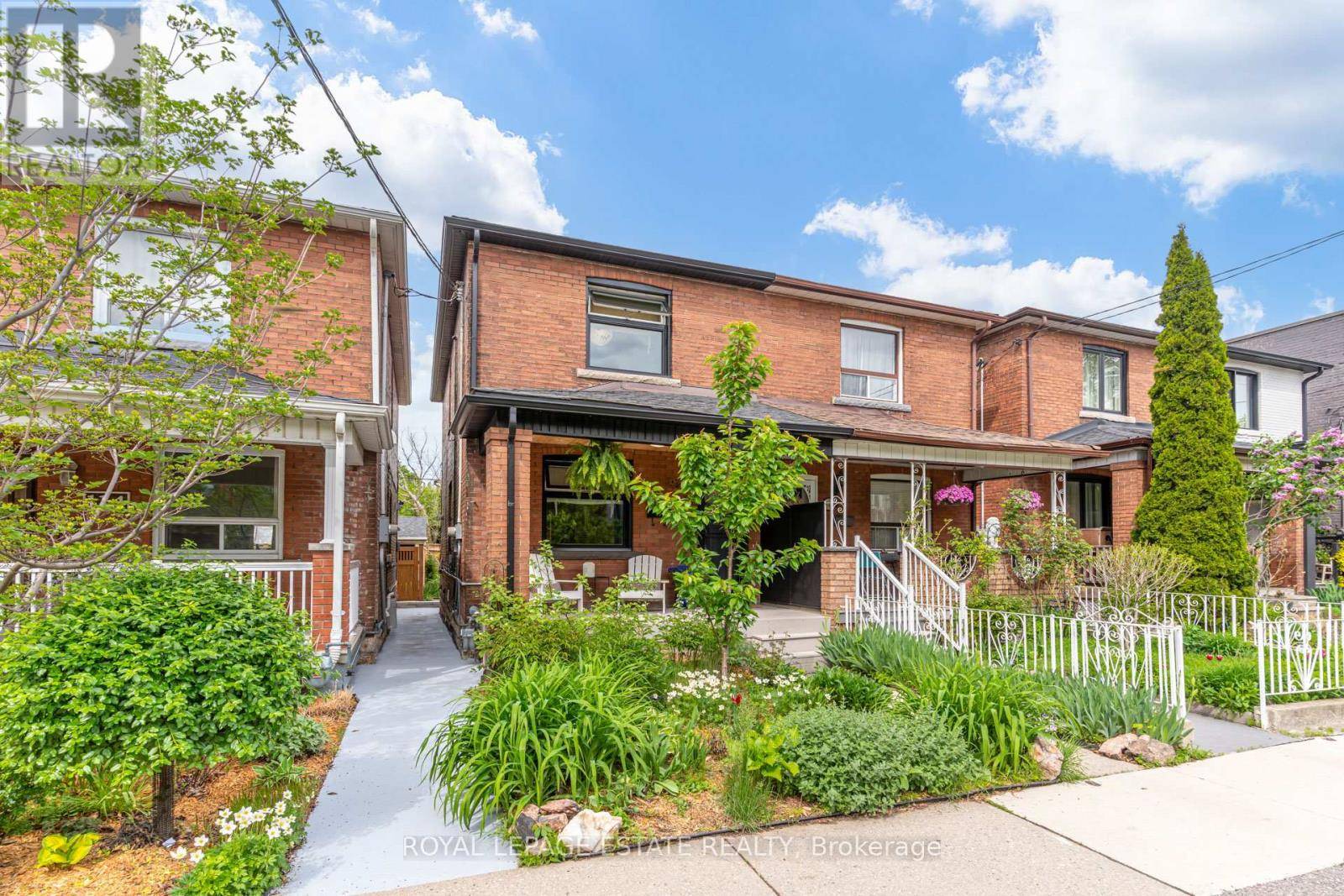 118 MULOCK AVENUE, Toronto (junction Area), ON M6N3C6