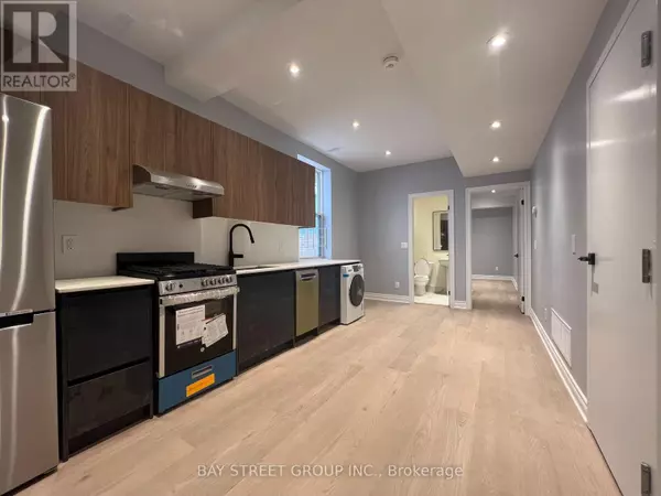 2386 Lake Shore BLVD West #203, Toronto (mimico), ON M8V1C3
