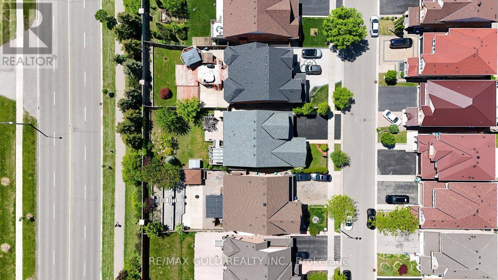 Brampton (gore Industrial North), ON L6S6L5,36 SLIPNEEDLE STREET