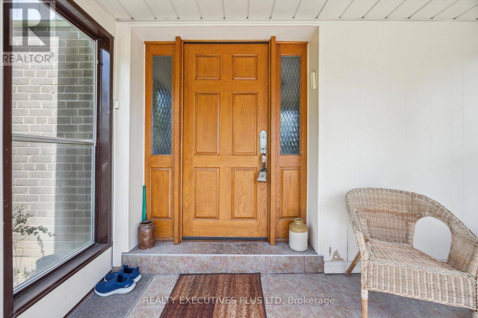 Toronto (west Humber-clairville), ON M9W5K5,10 PERGOLA ROAD