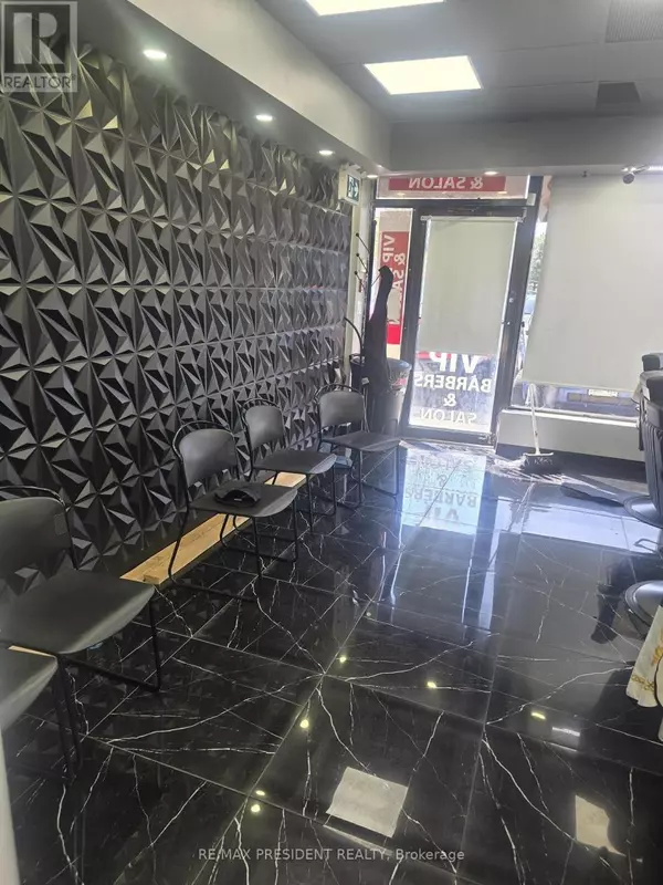 1785 QUEEN STREET E, Brampton (southgate), ON L6T4S3