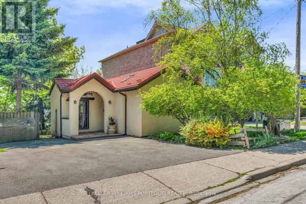 42 FORTY FIRST STREET, Toronto (long Branch), ON M8W3N6