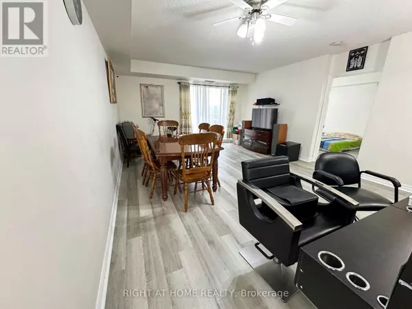 Toronto (weston), ON M9N3Z9,2088 Lawrence AVE West #702