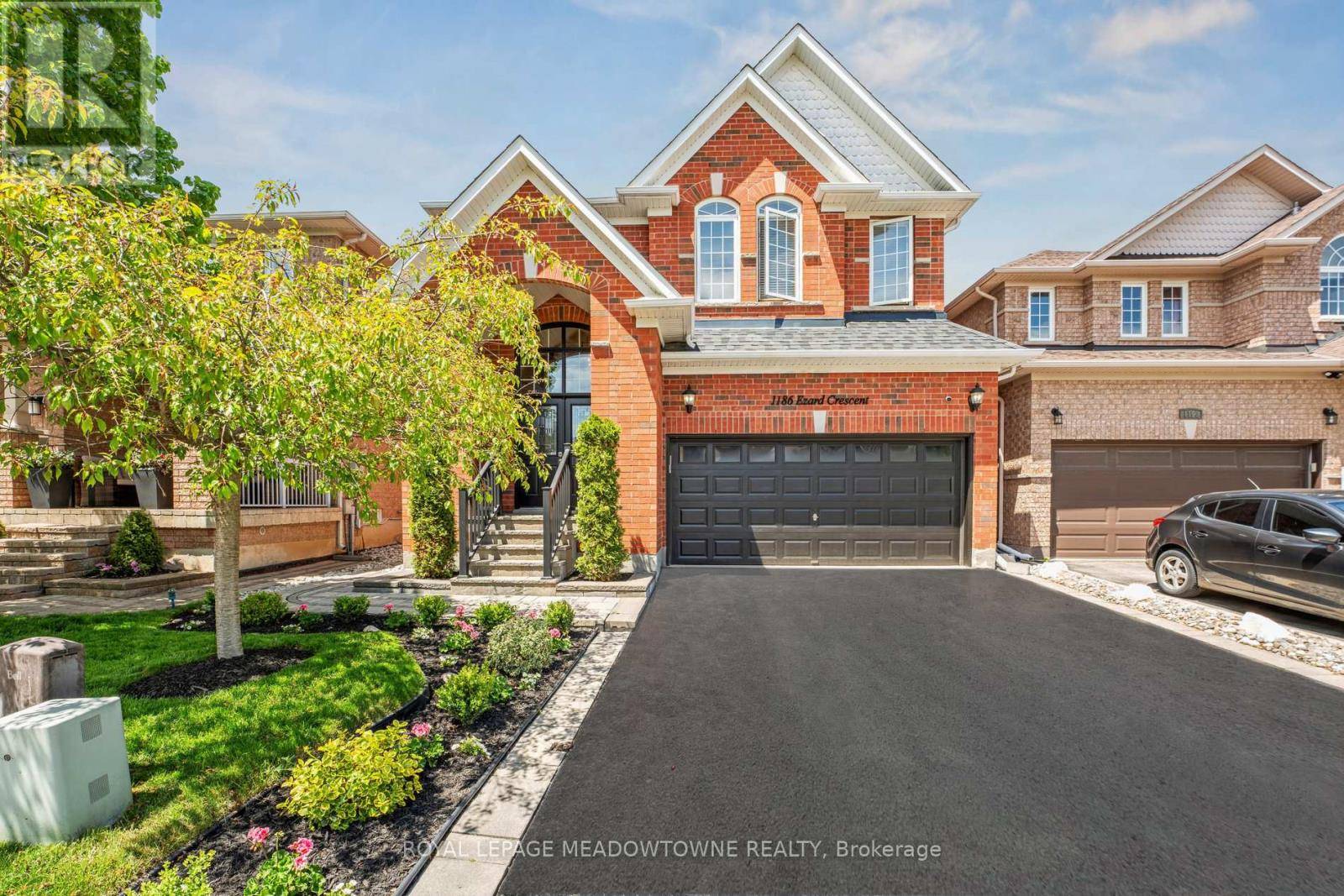 1186 EZARD CRESCENT, Milton (cl Clarke), ON L9T6N9