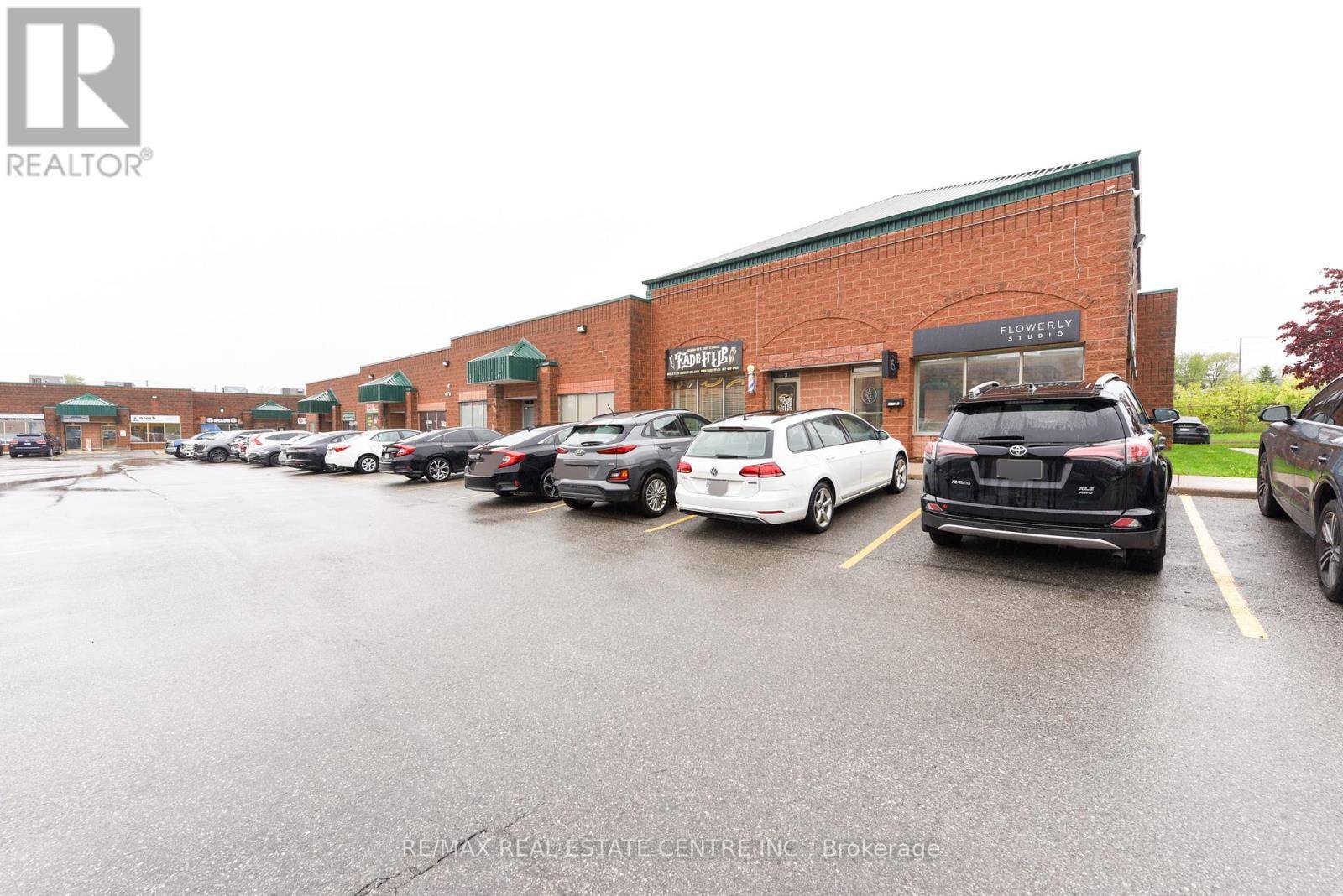360 Revus AVE #2, Mississauga (lakeview), ON L5G4S4