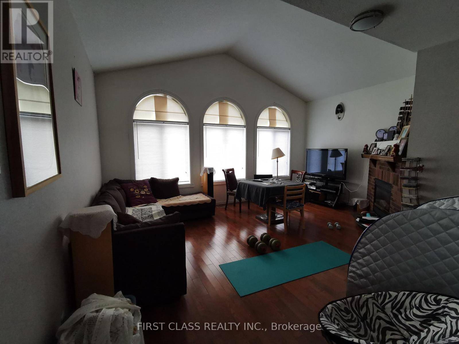 Mississauga (east Credit), ON L5V2E6,2ND PRIMARY BEDROOM - 1300 WESSON COURT