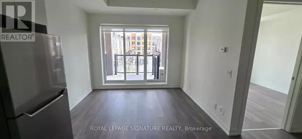 Toronto (beechborough-greenbrook), ON M6M0B7,125 Canon Jackson DR #313