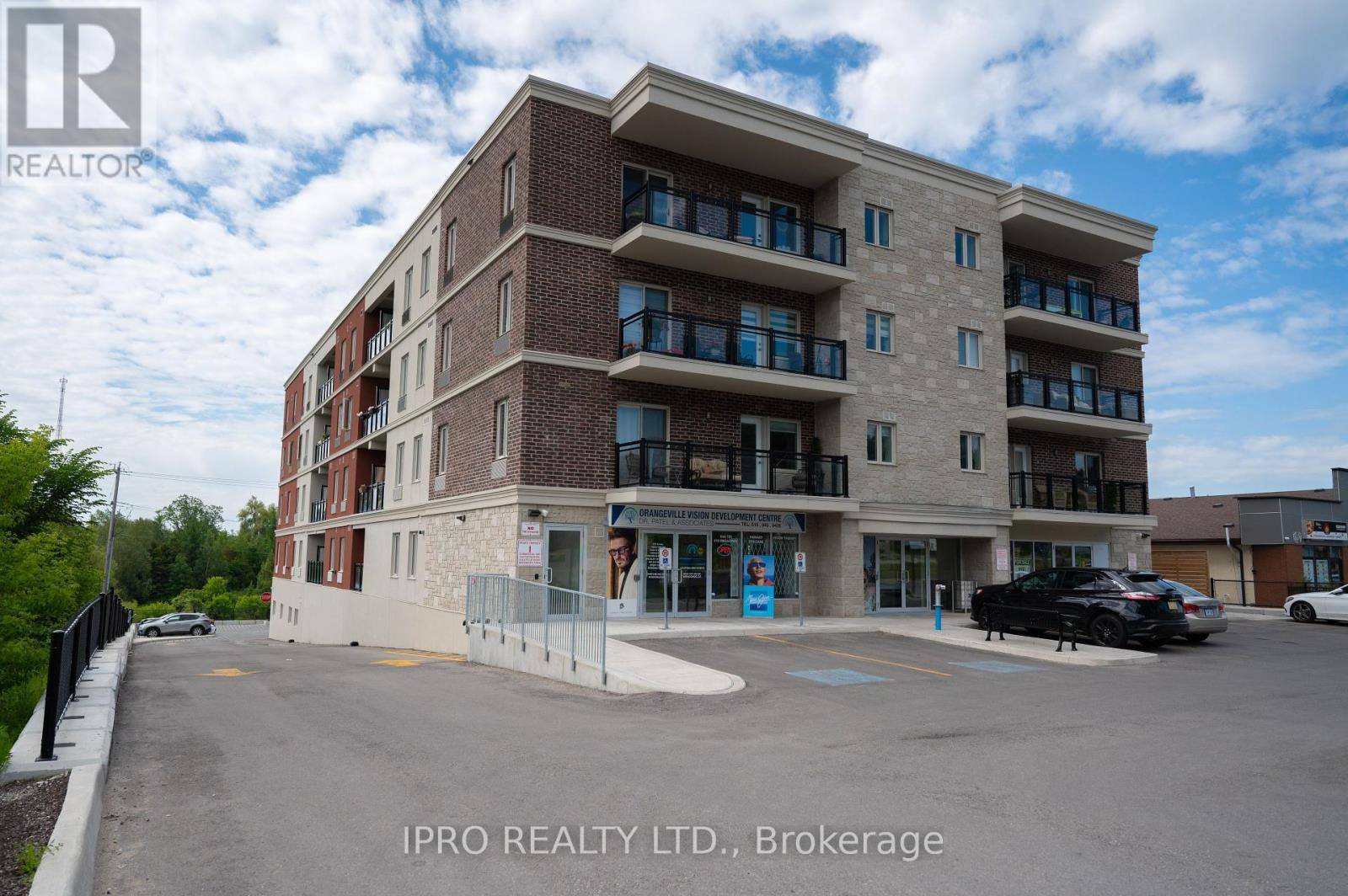 310 Broadway AVE #103, Orangeville, ON L9W1L3