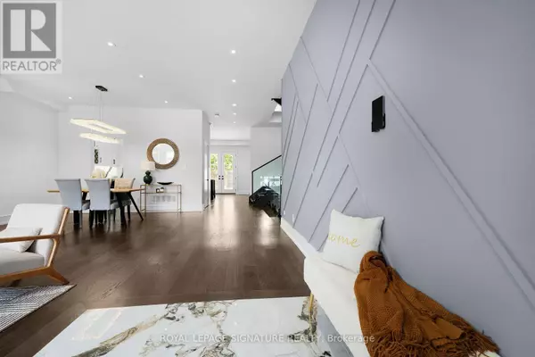 Mississauga (cooksville), ON L5A2K4,193 MATEO PLACE