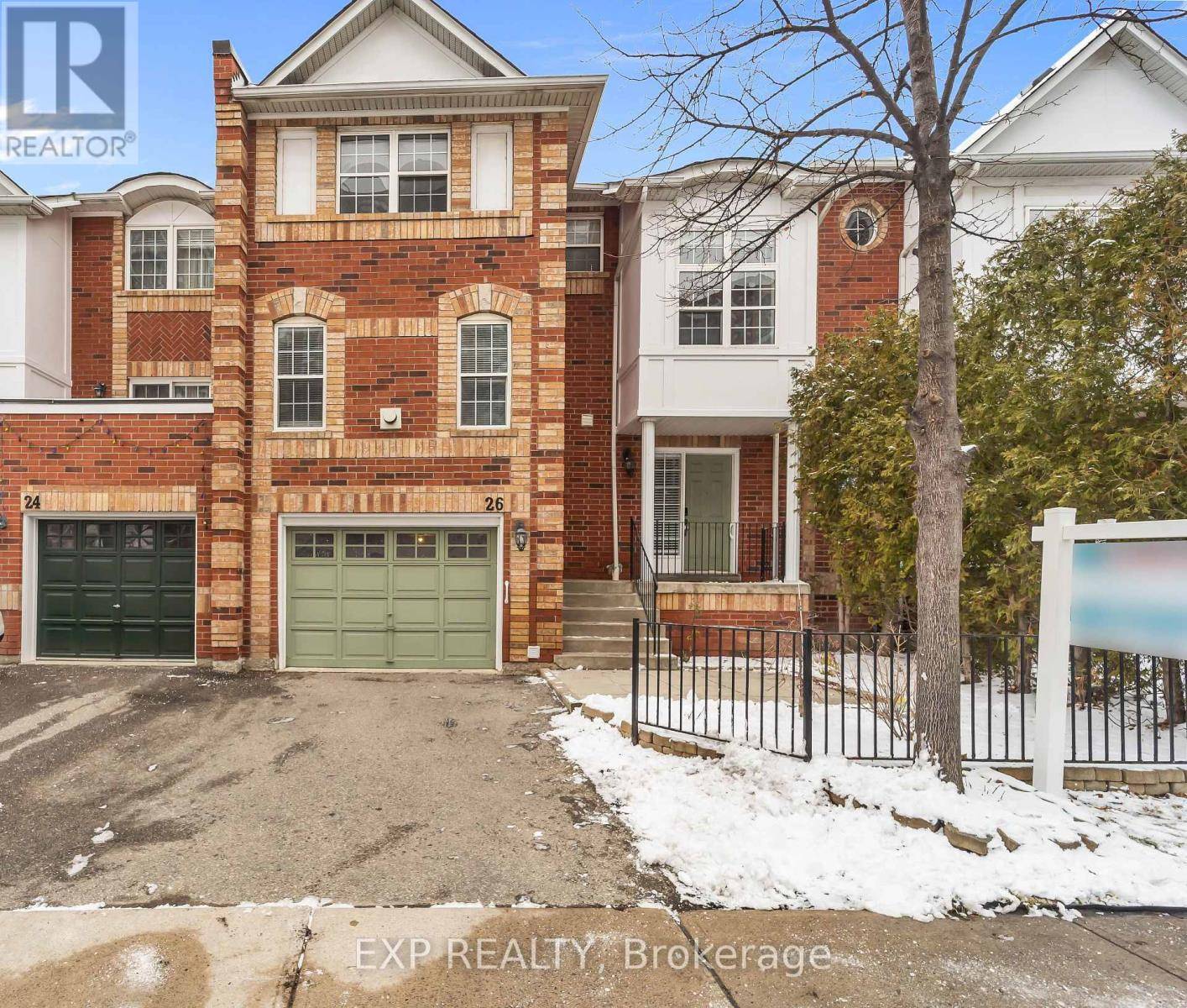 199 Hillcrest AVE #26, Mississauga (cooksville), ON L5B4L5