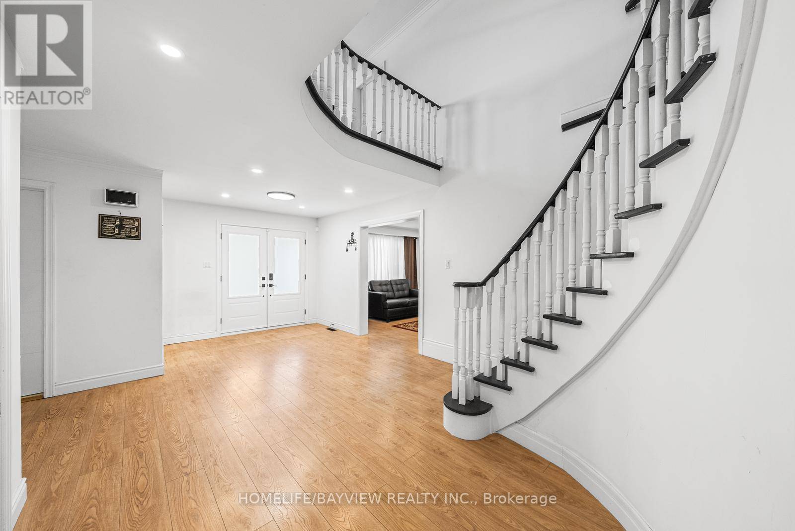 Mississauga (cooksville), ON L5B2S2,2602 MASON HEIGHTS