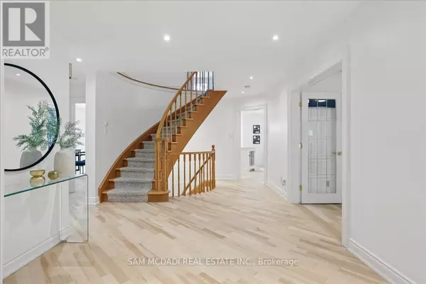 Mississauga (clarkson), ON L5J4R8,1713 PENGILLEY PLACE