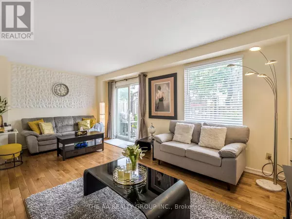 Brampton (central Park), ON L6S3K2,33 GUILDFORD CRESCENT