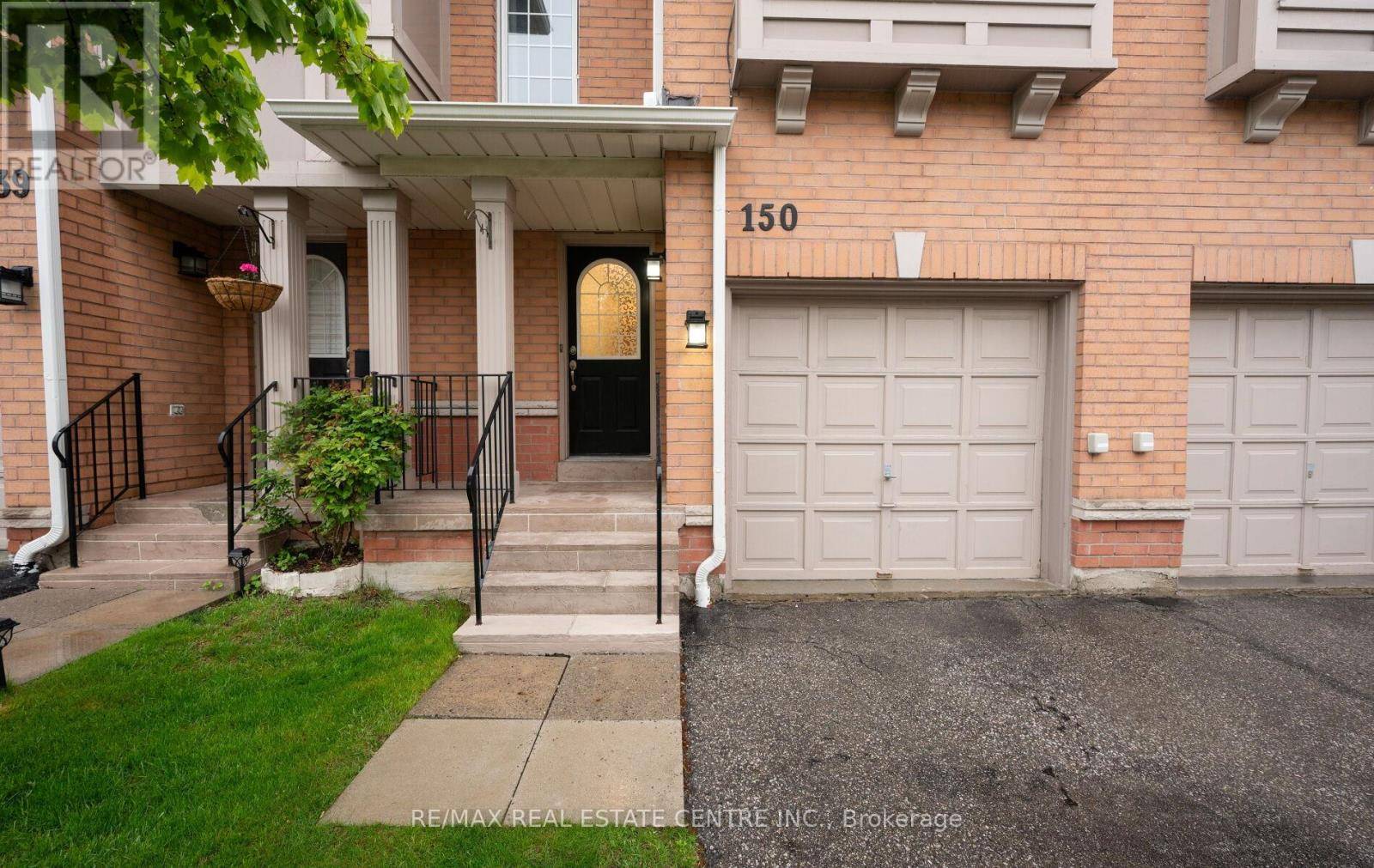 Mississauga (east Credit), ON L5V2G7,5030 Heatherleigh AVE #150