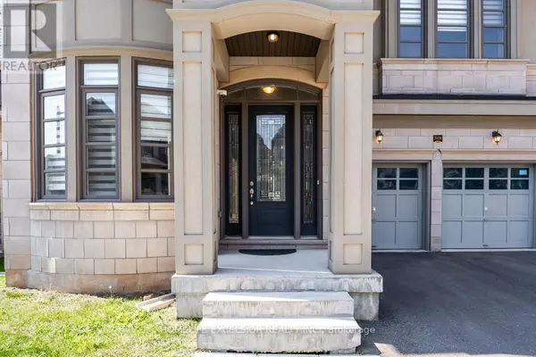 Oakville (go Glenorchy), ON L6H0T9,3128 PARSONAGE CRESCENT