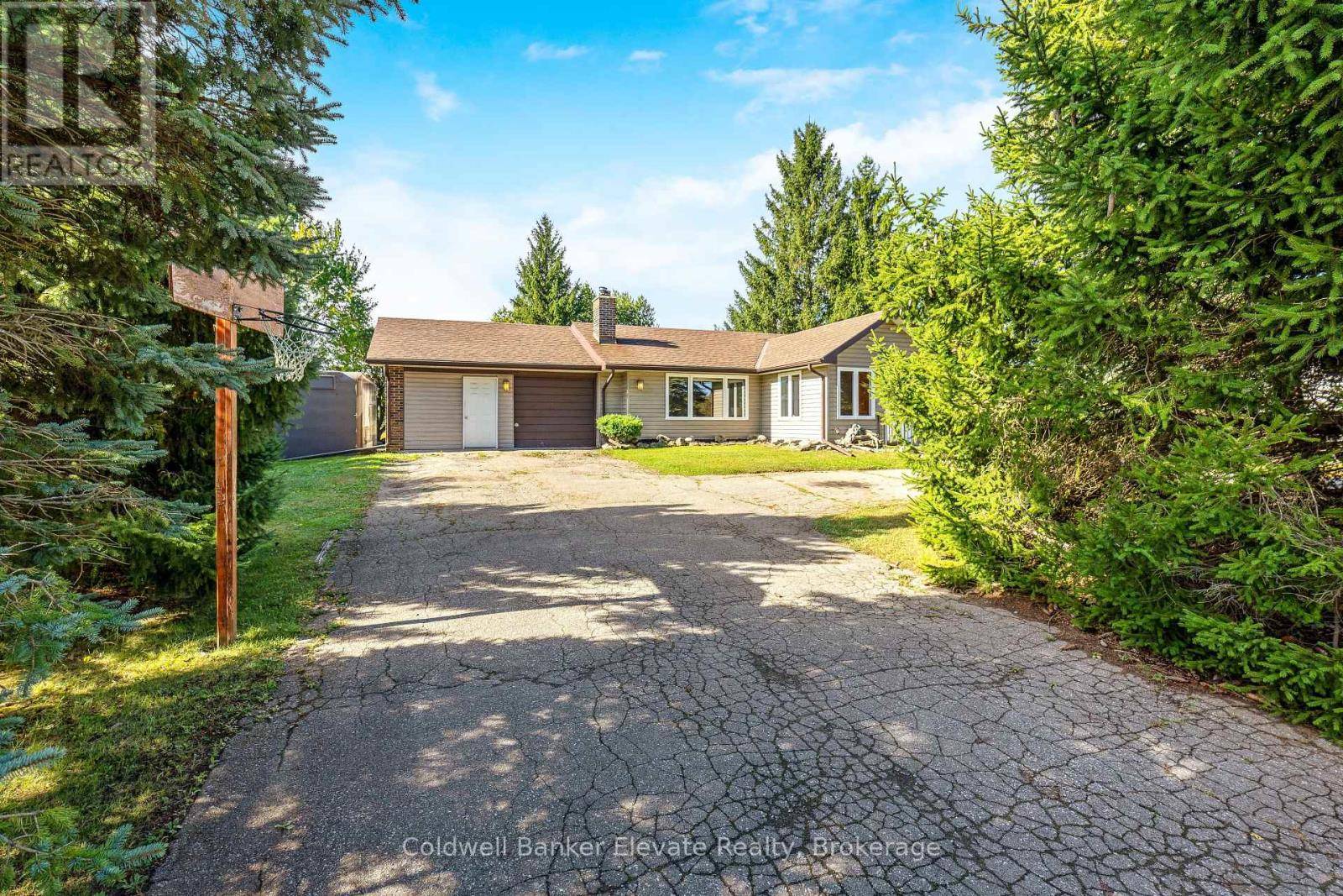 Halton Hills (rural Halton Hills), ON L0P1H0,14360 SIXTH LINE