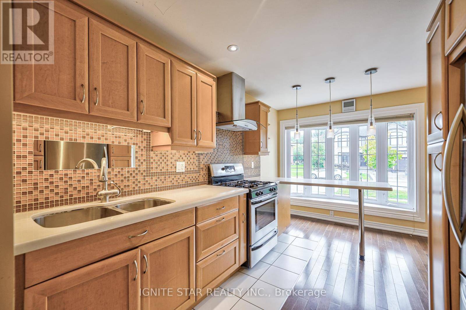 Mississauga (mineola), ON L5G2J8,580 ARBOR ROAD