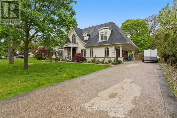 Mississauga (clarkson), ON L5H3G6,883 PARKLAND AVENUE