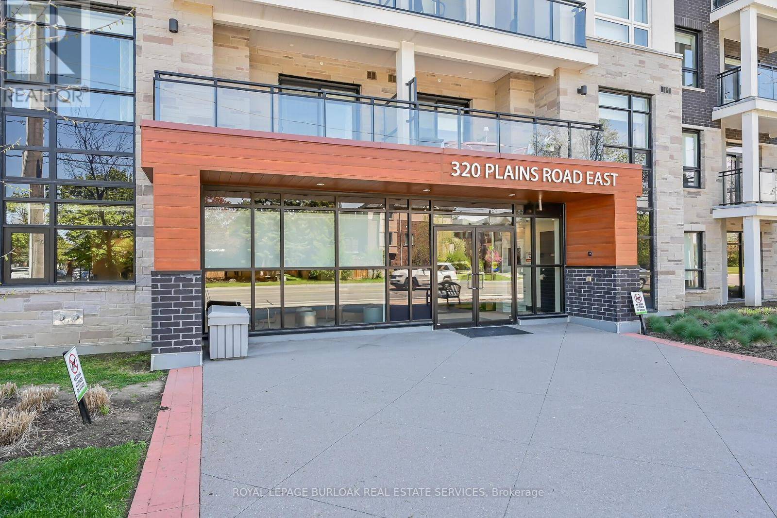 Burlington (lasalle), ON L7T0C1,320 Plains RD East #312