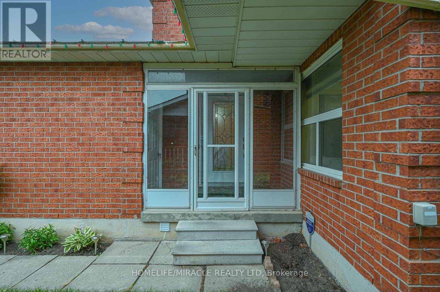 Brampton (brampton West), ON L6X3N9,3 HARRIDINE ROAD