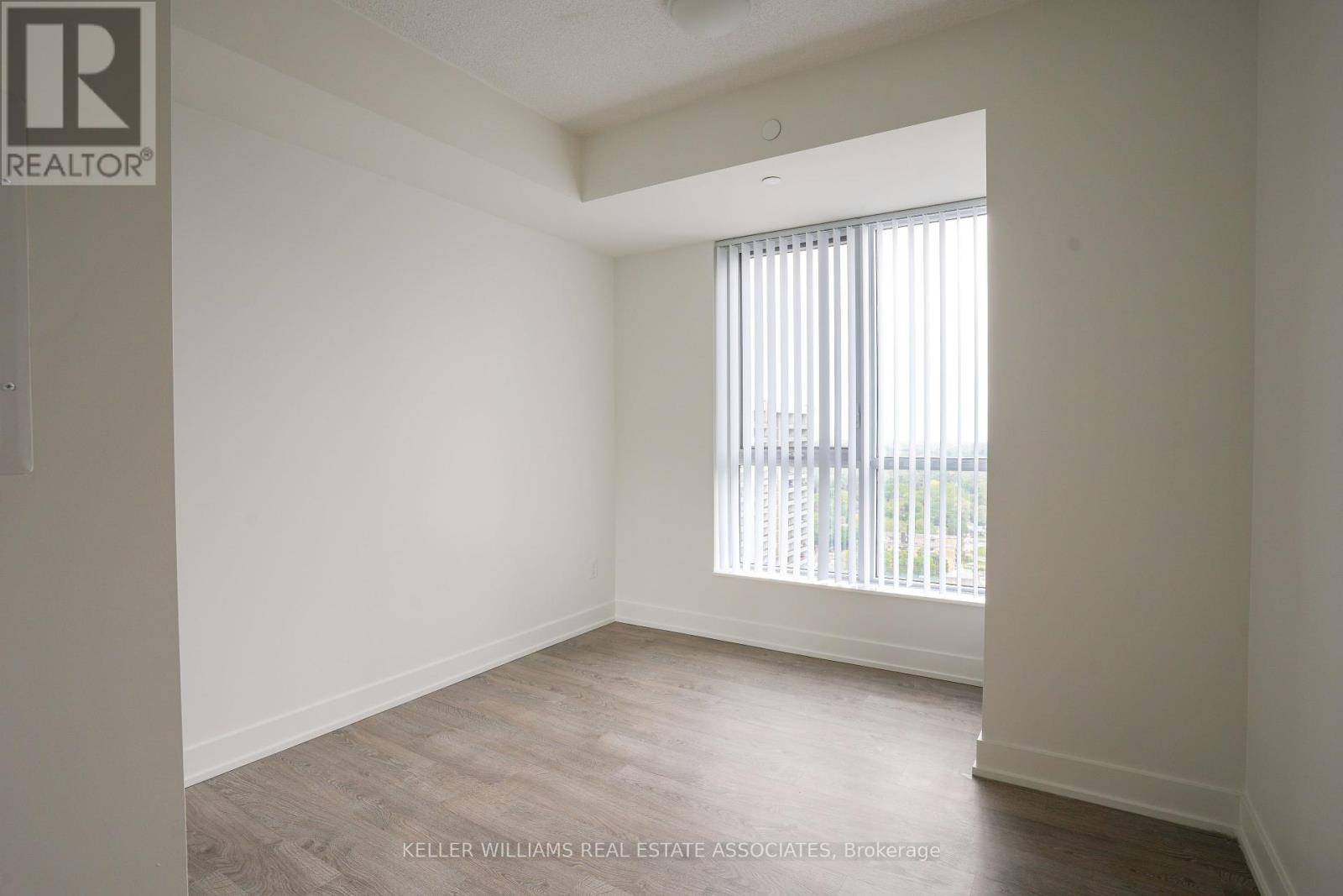 Toronto (islington-city Centre West), ON M9A0C9,7 Mabelle AVE #3103