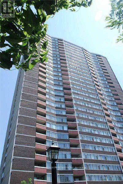 3100 Kirwin AVE #704, Mississauga (cooksville), ON L5A3S6