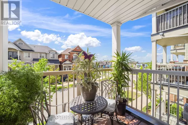 Toronto (humberlea-pelmo Park), ON M9M0C5,157 Isaac Devins BLVD #6