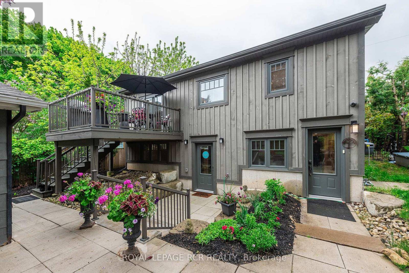 Orangeville, ON L9W2P6,61 JOHN STREET