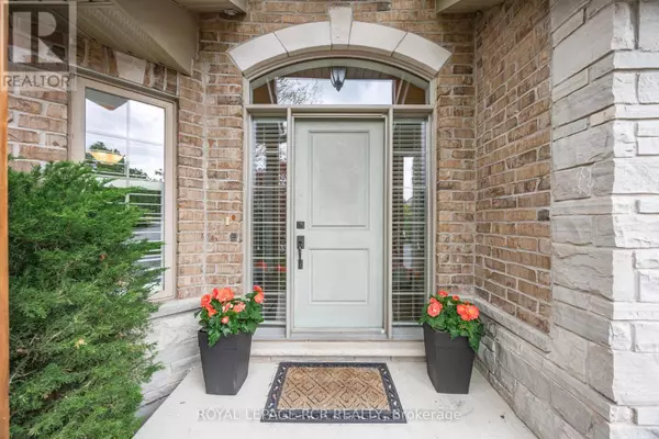 Caledon, ON L7E4C4,1 Reddington DR #4