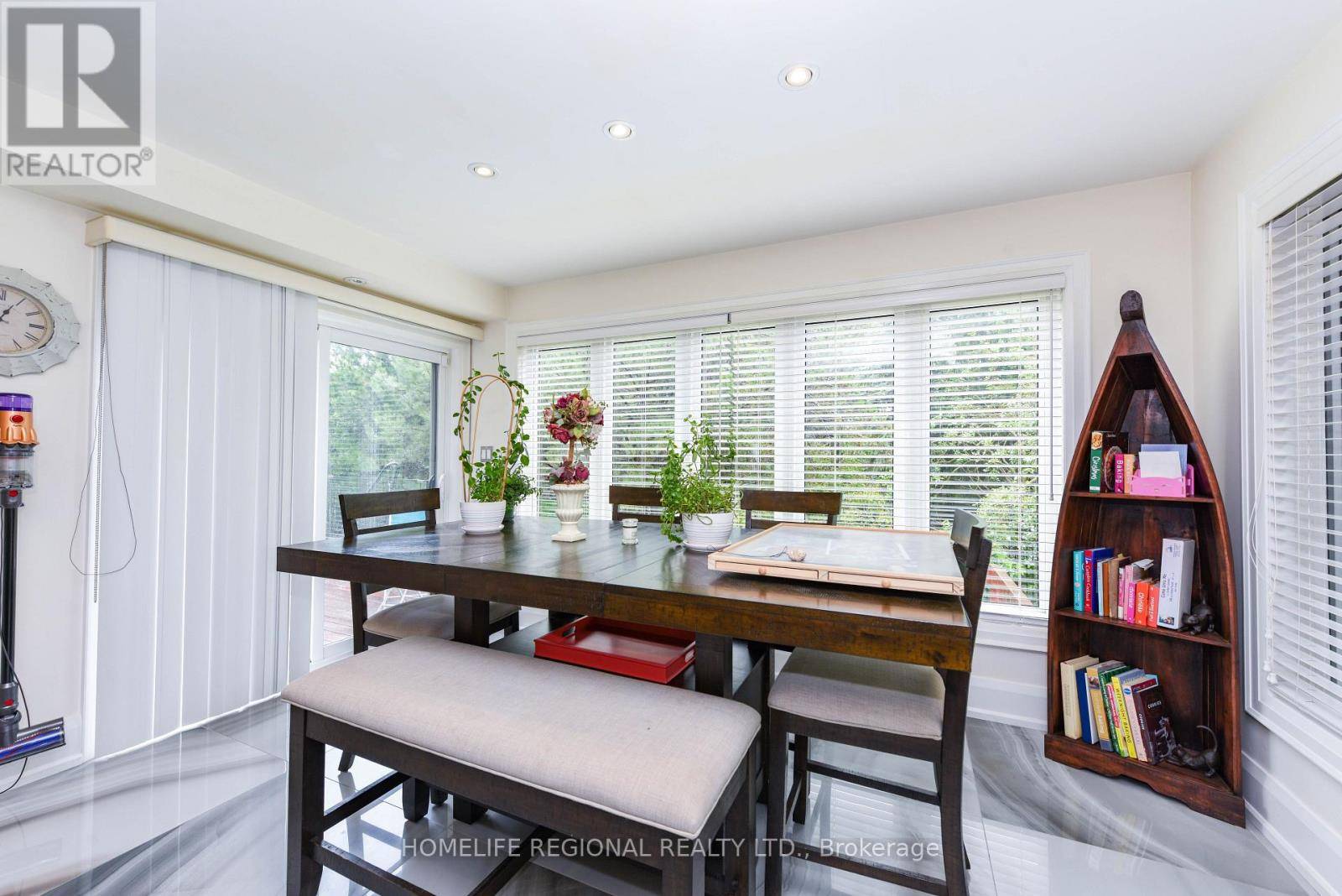 Mississauga (rathwood), ON L4W4C1,4009 RIVER MILL WAY
