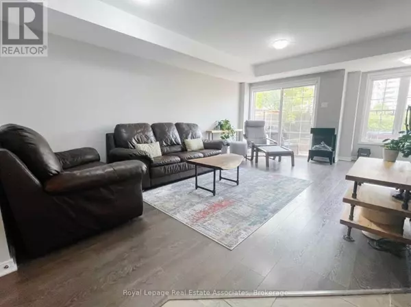 Oakville (wm Westmount), ON L6M0S3,2441 Greenwich DR #60