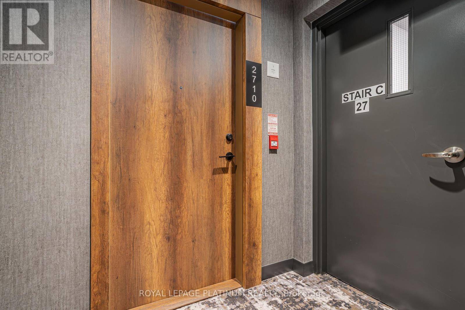 Toronto (mimico), ON M8Y0C7,251 Manitoba ST #2710