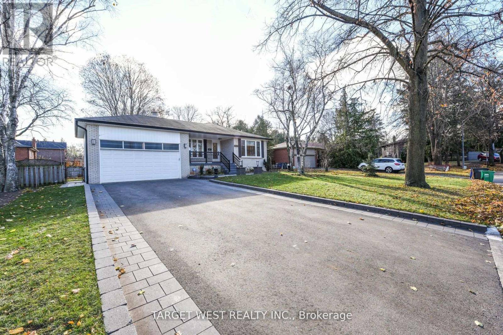 1443 SAGINAW CRESCENT, Mississauga (lorne Park), ON L5H1X4