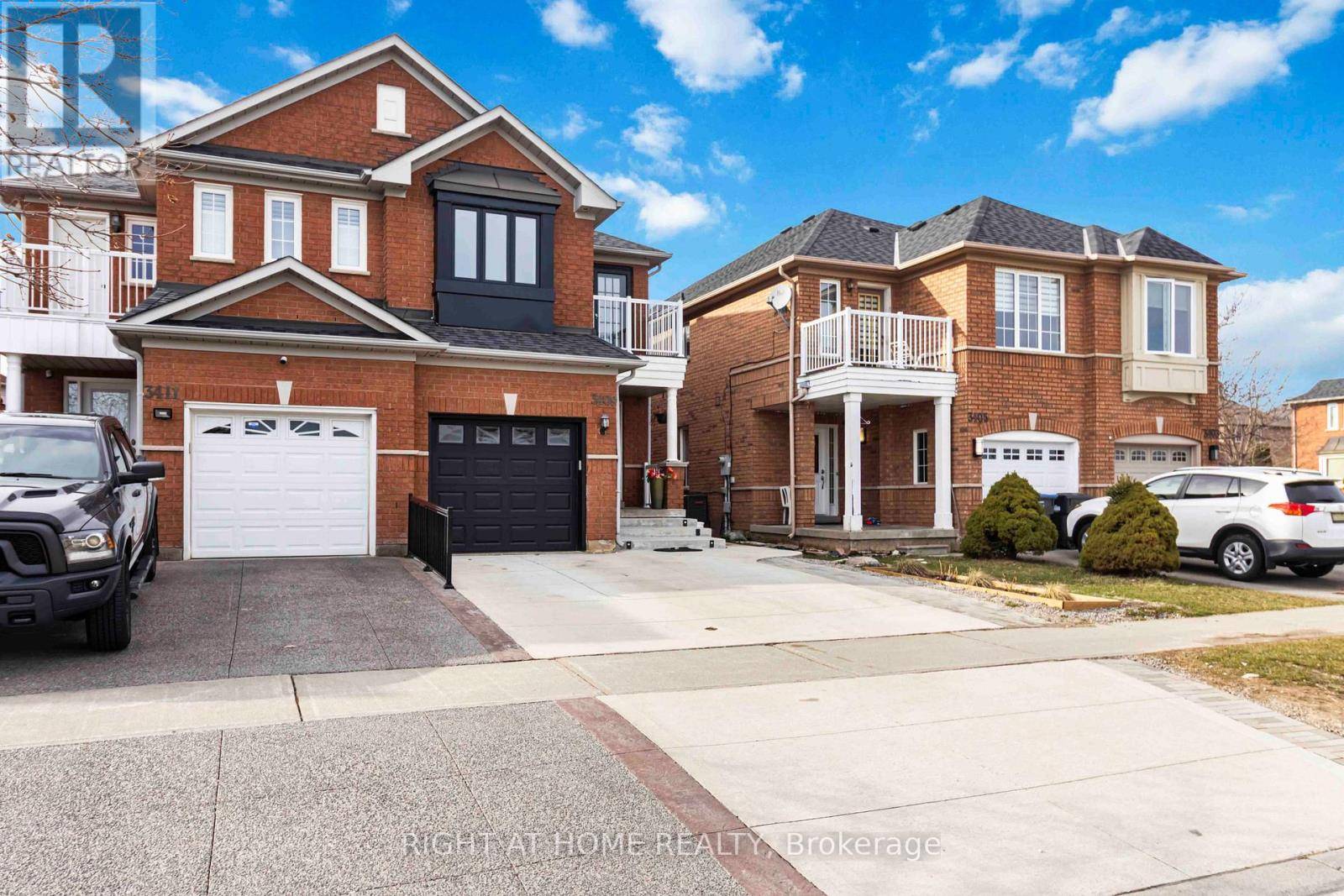 Mississauga (churchill Meadows), ON L5M6R7,3409 MCDOWELL DRIVE