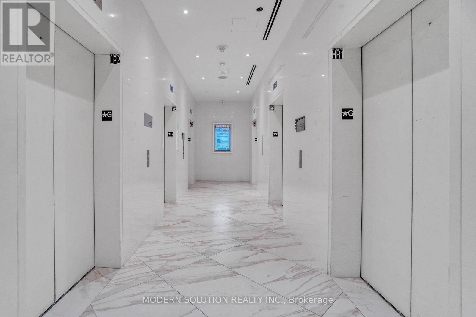 Mississauga (city Centre), ON L5B0M3,3900 Confederation Pkwy #4510