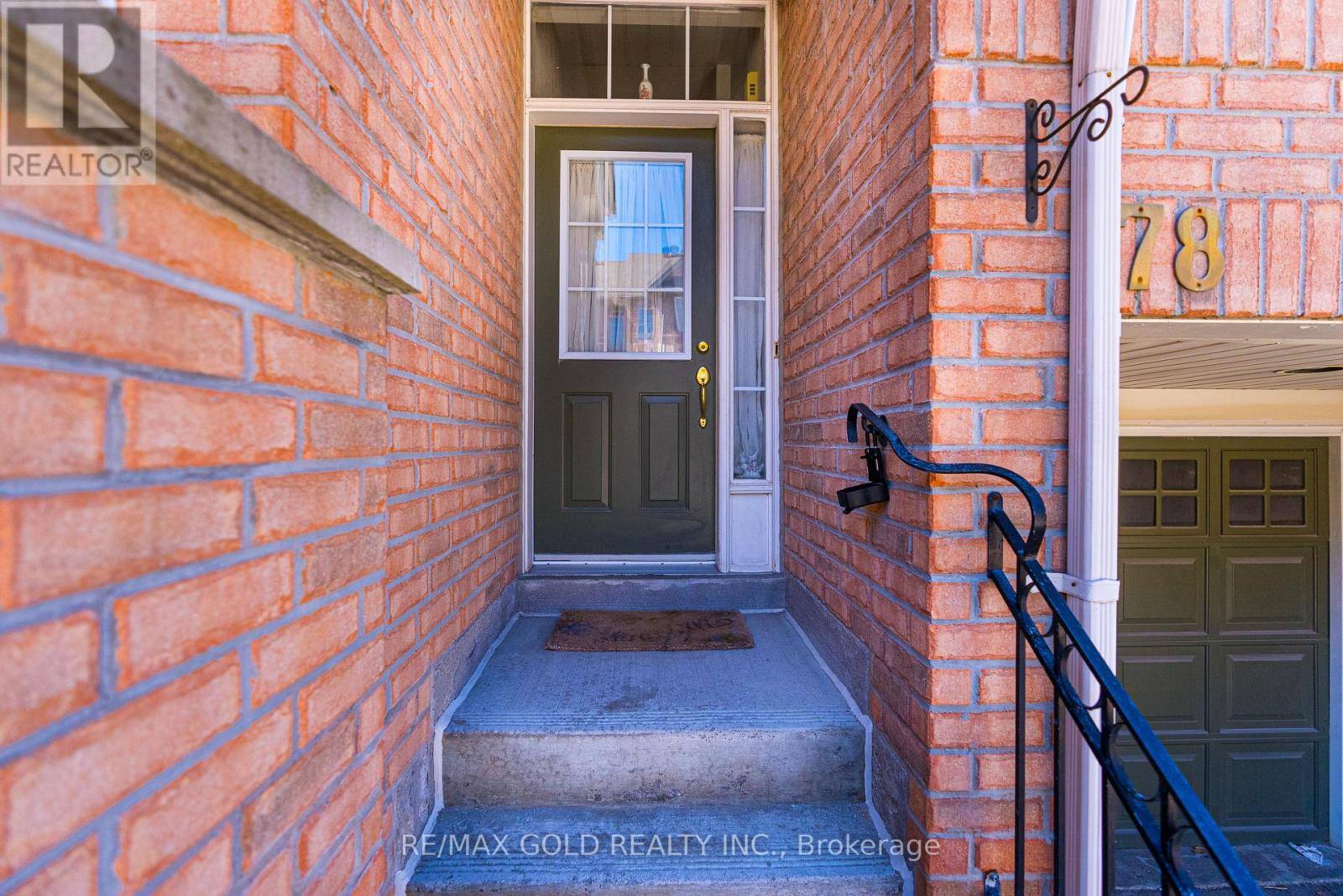 Mississauga (hurontario), ON L5R4E7,50 Strathaven DR #78