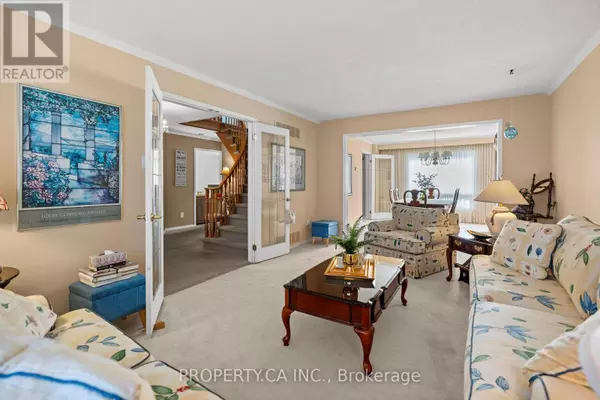 Mississauga (clarkson), ON L5J4H1,2536 BIRCH CRESCENT