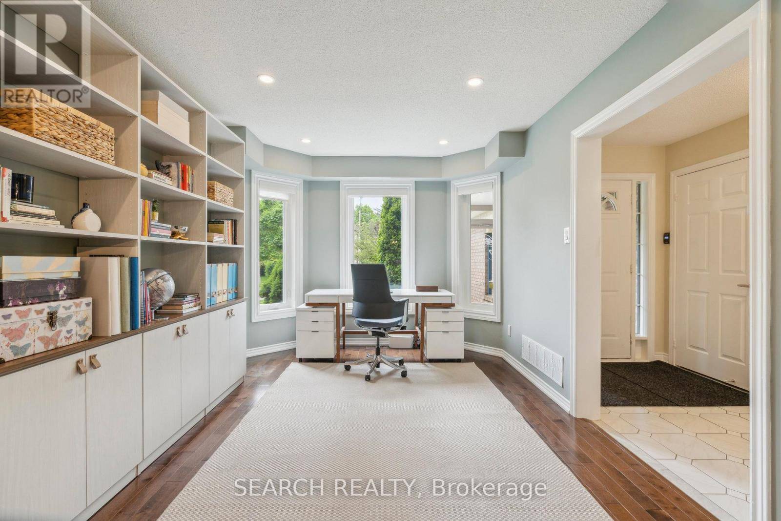 Mississauga (lorne Park), ON L5H4K2,1150 QUEEN STREET W