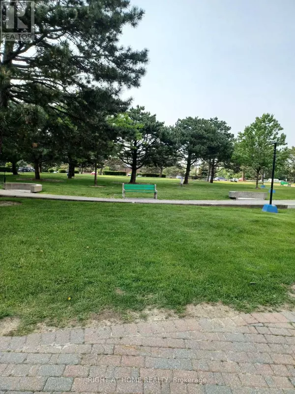 Toronto (kingsview Village-the Westway), ON M9R1T3,380 DIXON RD #2503